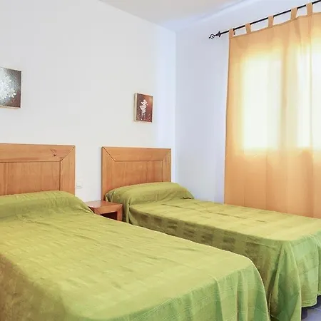Sleeps 9 Pool Air Con Wifi * Punta Grossa